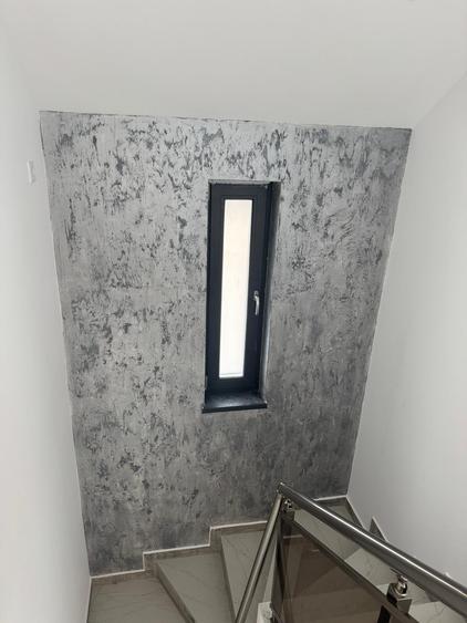 Casă individuală cu 4 camere cu Canalizare în Clinceni