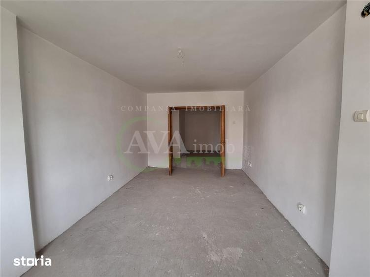 Apartament 3 camere decomandate, 92 mp Zona Central | Etaj 1 - 4