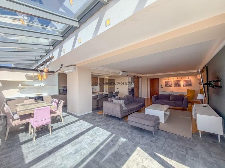 Apartament cu 3 camere decomandat, mobilat în Băneasa