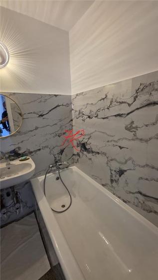 Apartament cu 3 camere semidecomandat în Parcul Circului