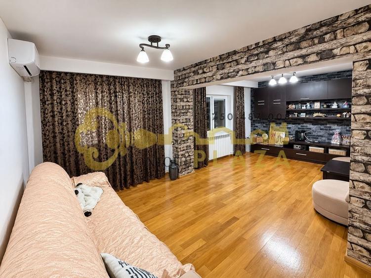 Apartament cu 3 camere decomandat, mobilat în Ultracentral