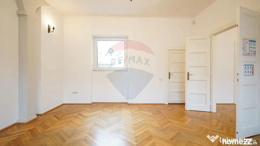 Spațiu comercial, de 123 mp, în 15 Noiembrie