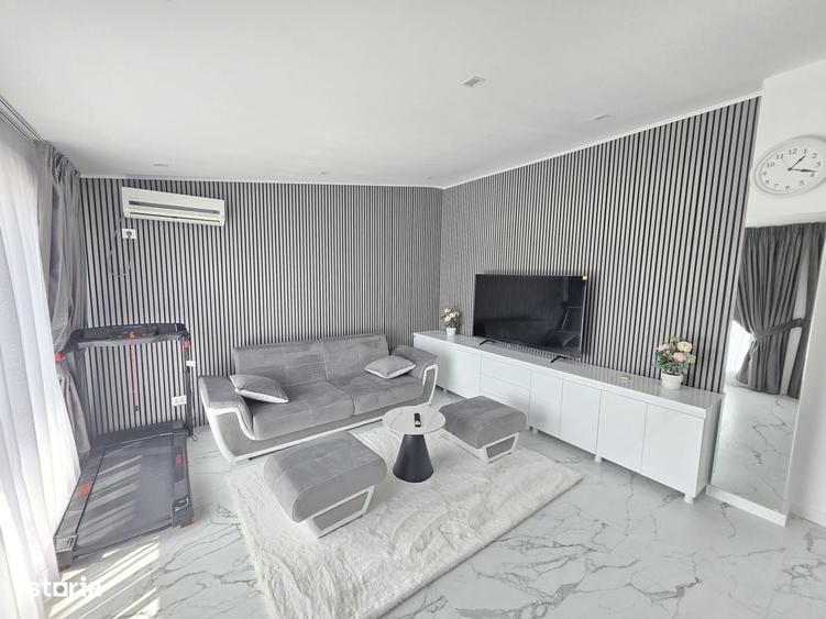 Casă cu 4 camere cu Teren 1200 Mp în Central