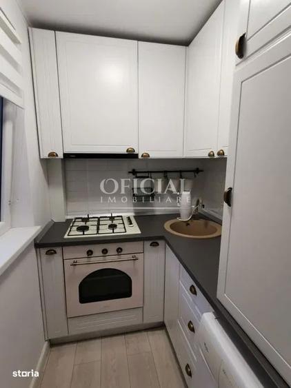 Apartament cu 3 camere, mobilat în Bună Ziua
