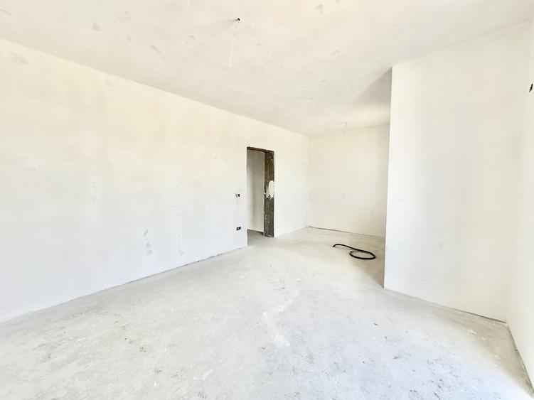 Duplex cu 5 camere cu Canalizare în Urseni