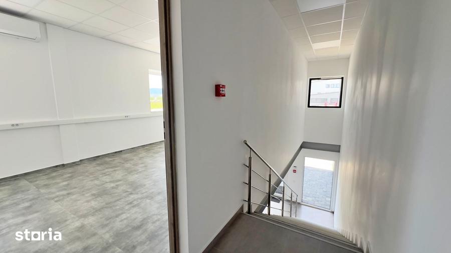 Spațiu comercial, de 586 mp, în Vest