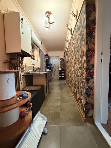 Apartament cu 3 camere decomandat în Timocului-Șaguna