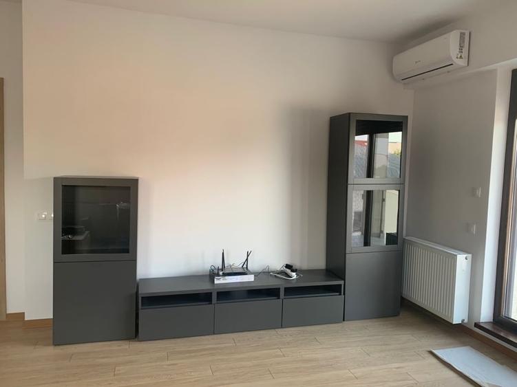 Apartament cu 3 camere decomandat, mobilat în Bucureștii Noi