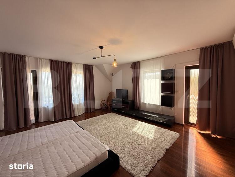 Casă cu 4 camere decomandat cu Teren 2421 Mp în Bucovăț