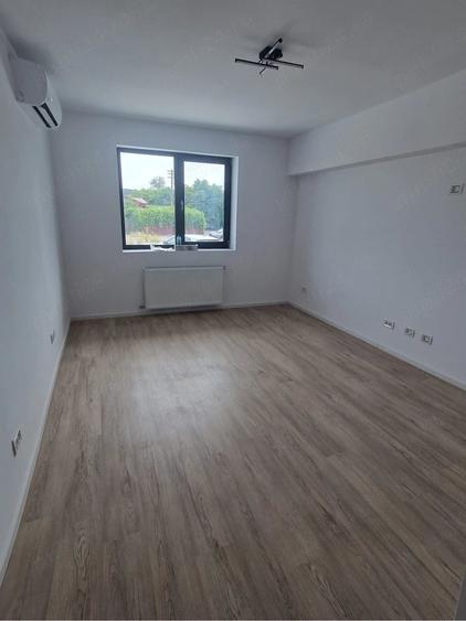 Garsonieră semidecomandată în Sud