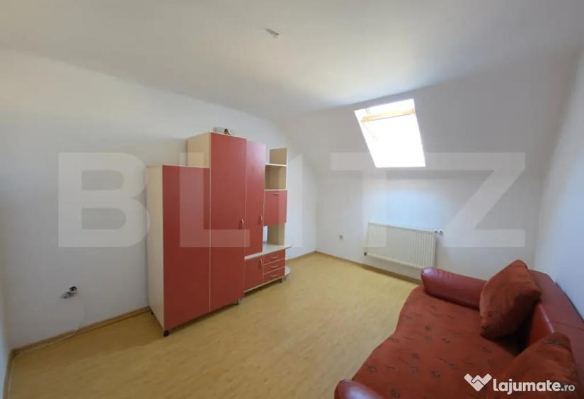 Casă cu 4 camere cu Teren 250 Mp în Central
