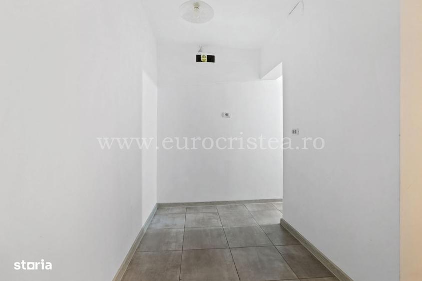 Apartament cu 2 camere de vanzare Renovat, parter, Strada Sirenei - 10