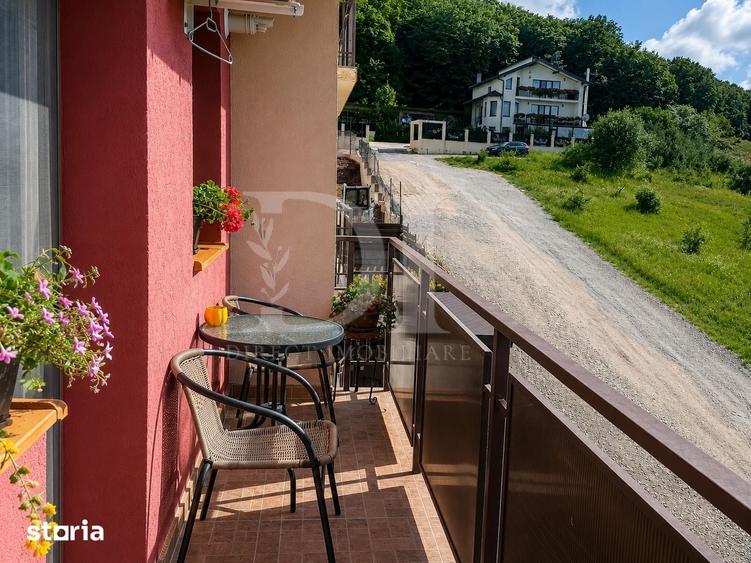 Apartament cu 3 camere decomandat în Florești