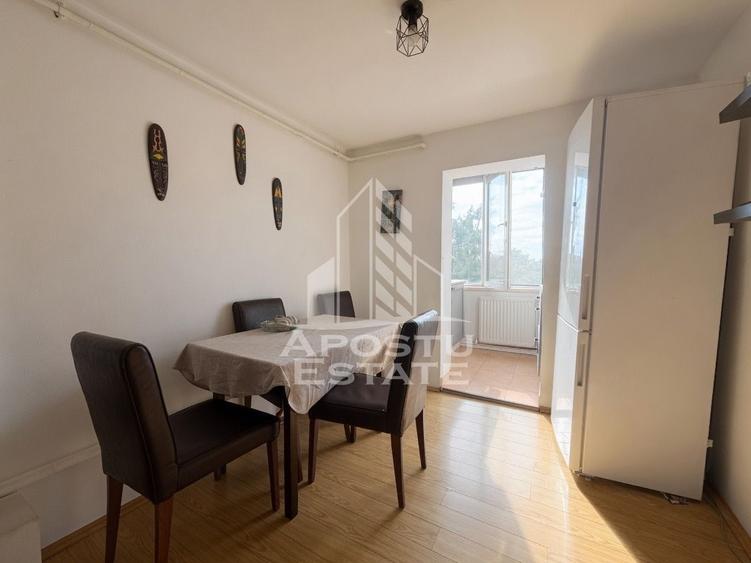 Apartament cu 2 camere decomandat spre vanzare, Timisoara zona Lipovei - 2