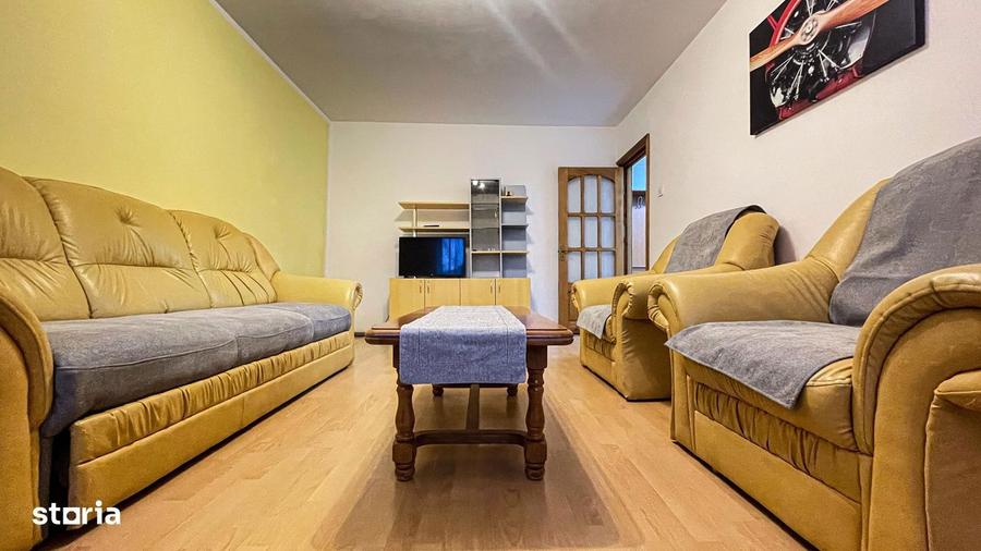 Apartament cu 2 camere decomandat în Nicolina
