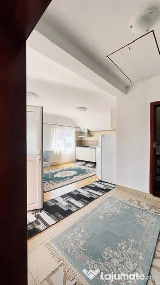 Apartament cu 3 camere decomandat în Chișoda