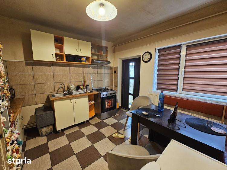 Casă cu 2 camere cu Teren 450 Mp în Șerbănești