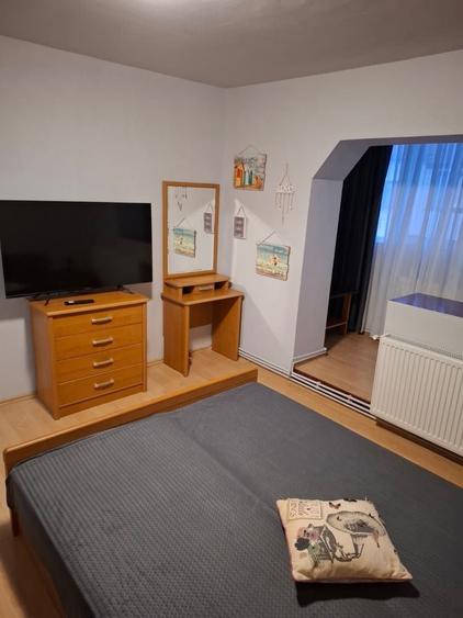 Apartament cu 2 camere decomandat în UTA
