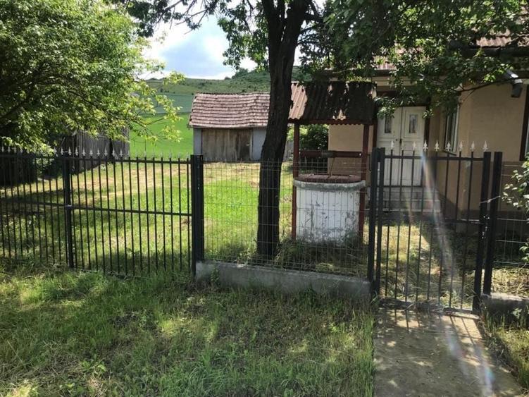 Casă cu 2 camere în Central