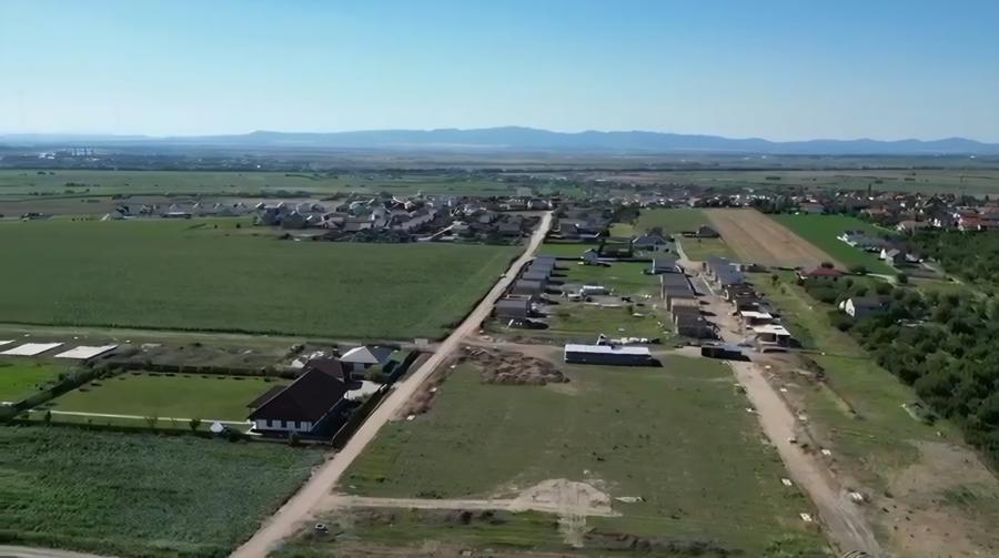 Teren Construcții intravilan de 500 mp, în Bod