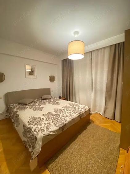 Apartament cu 3 camere decomandat în Ultracentral