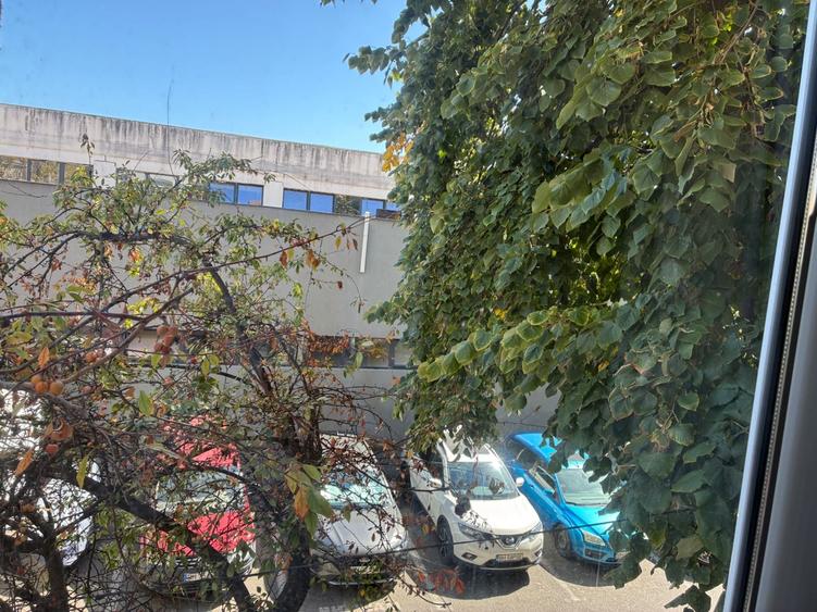 Apartament cu 2 camere decomandat în Rogerius