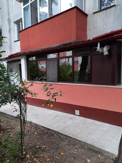 Apartament cu 2 camere semidecomandat în Racova