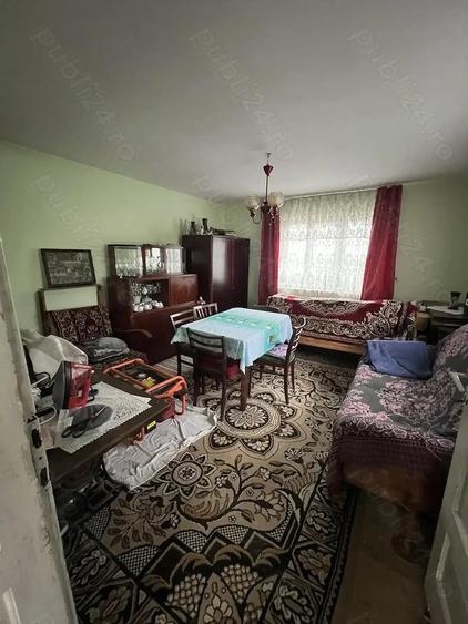 Casă cu 3 camere cu Teren 1114 Mp în Vechea