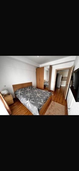 Apartament cu 2 camere decomandat în Metalurgiei