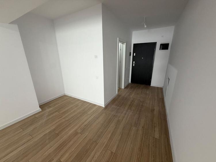 Garsonieră decomandată în Politehnica