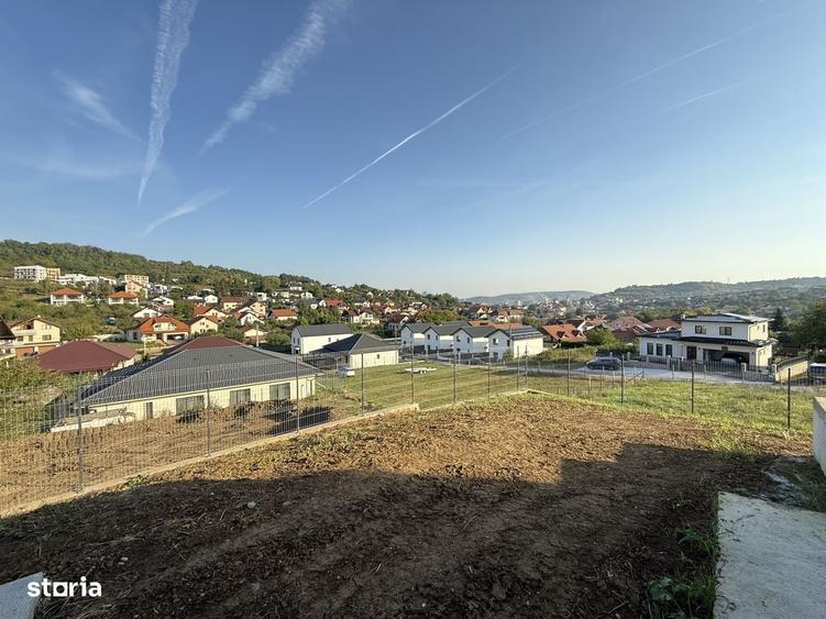 Casa noua P+E cu garaj la 3 minute de Primarie. Pret 169.000 Euro - 17