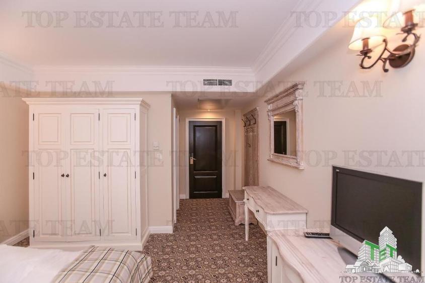 Hotel/Pensiune, de 1,093.1099853516 mp, în Central