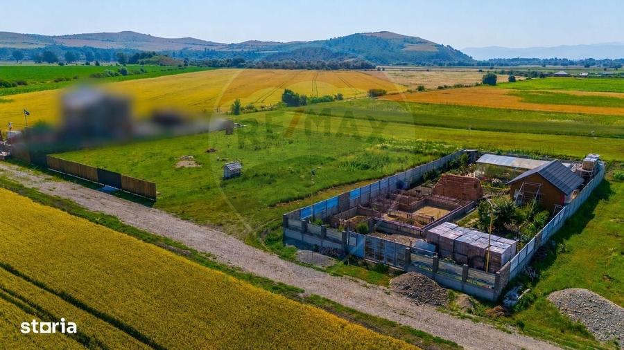Teren intravilan cu CU-BOD- ZONA CISMASU- 1,020mp / Strada Iasomiei - 20