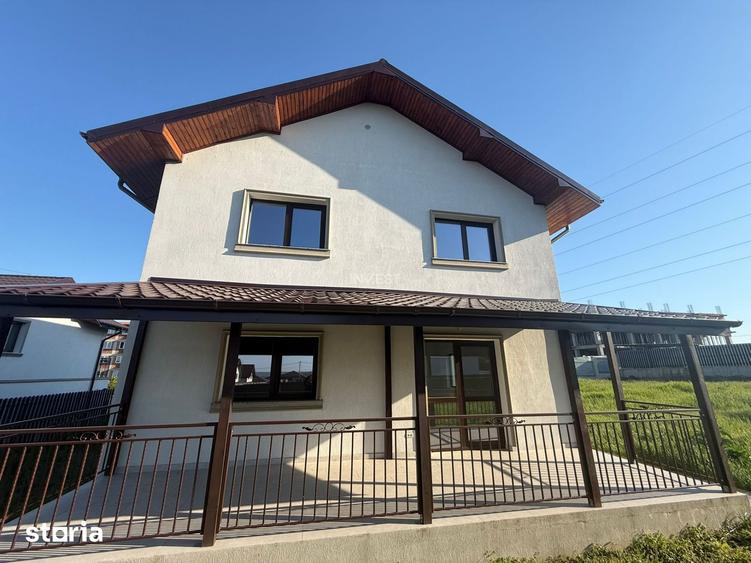 Casă cu 5 camere cu Teren 1100 Mp în Valea Lupului