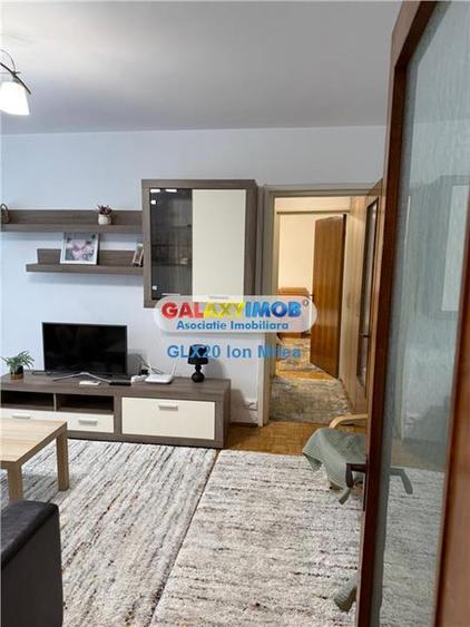 Apartament cu 2 camere semidecomandat, mobilat în Obor