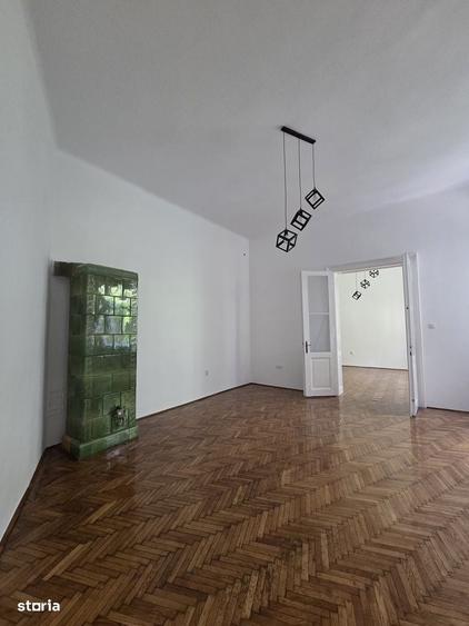 Apartament cu 2 camere decomandat, mobilat în Ultracentral