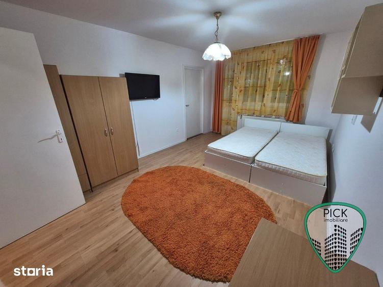 Apartament cu 2 camere decomandat în Cornișa