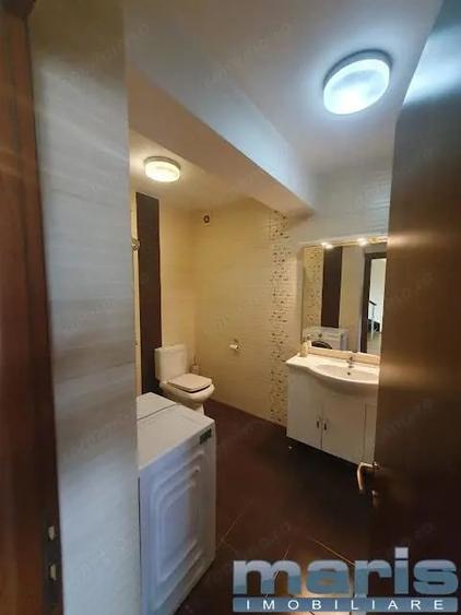 Apartament cu 4 camere în Tudor