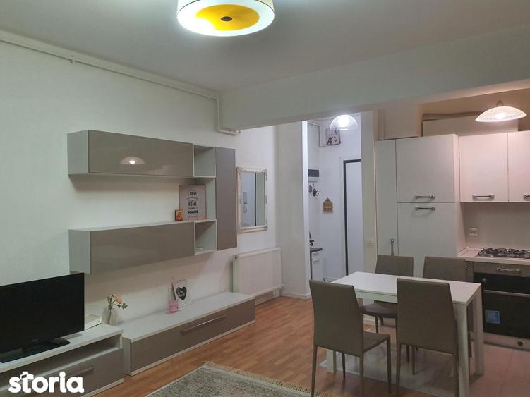Apartament cu 2 camere, mobilat în Titan