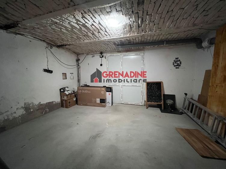 Spațiu comercial, de 50 mp, în Brașovul Vechi