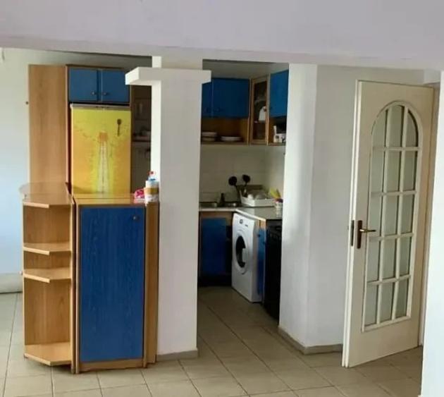 Apartament cu 4 camere decomandat, mobilat în 13 Septembrie