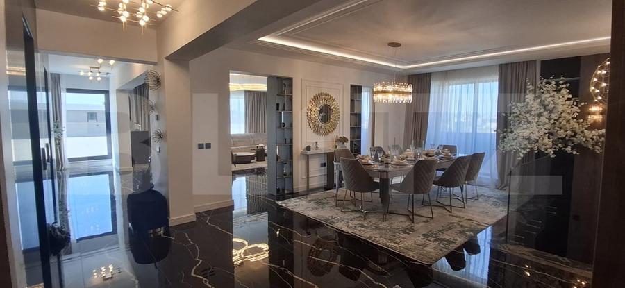 Penthouse cu 8 camere decomandat, mobilat în Frumoasa