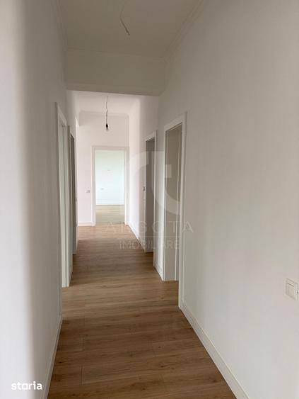 Casă cu 4 camere cu Teren 750 Mp în Vernești