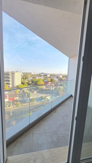 Apartament cu 3 camere decomandat în Parcul Carol