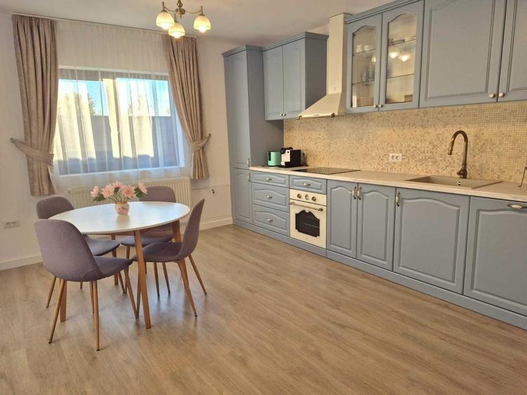 Casă cu 4 camere cu Teren 310 Mp în Valea