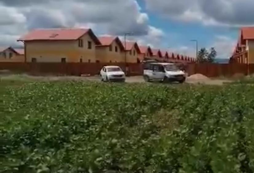 Teren Construcții extravilan de 4000 mp, în Cristian