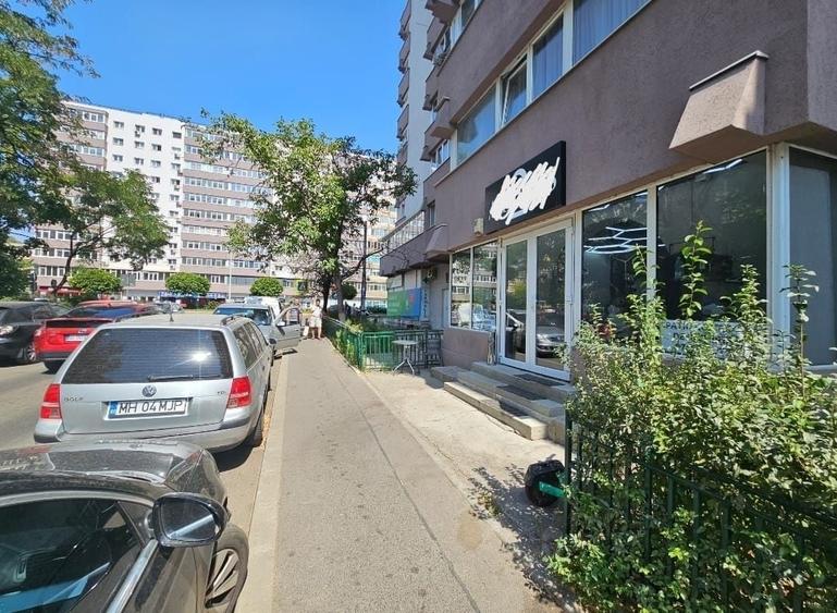 Spațiu comercial, de 45 mp, în Militari