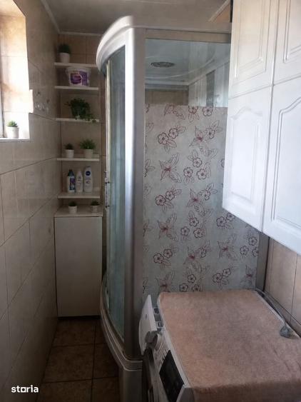 Casă cu 4 camere cu Teren 1100 Mp în Central