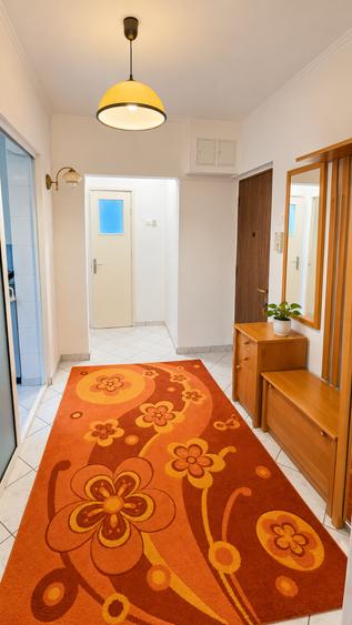 Apartament cu 2 camere decomandat în Berceni