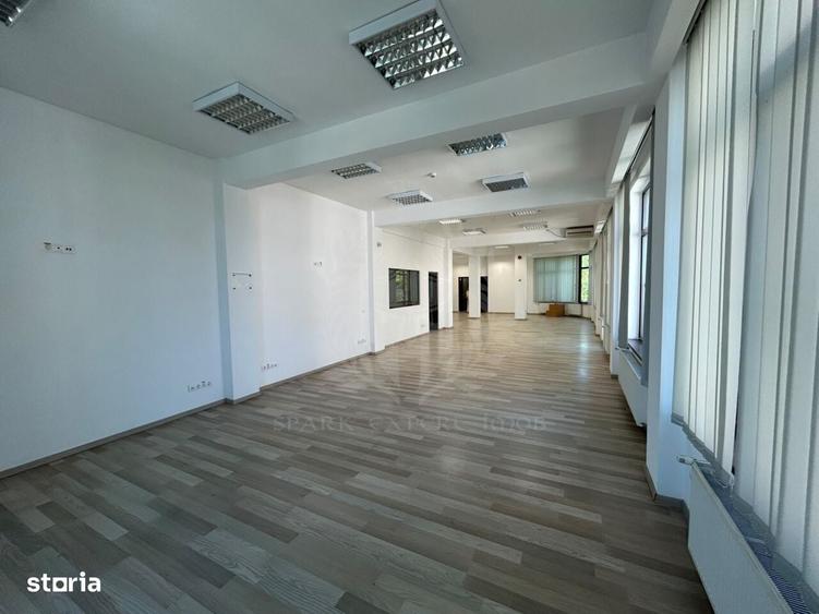 Spațiu comercial, de 176 mp, în Fundeni